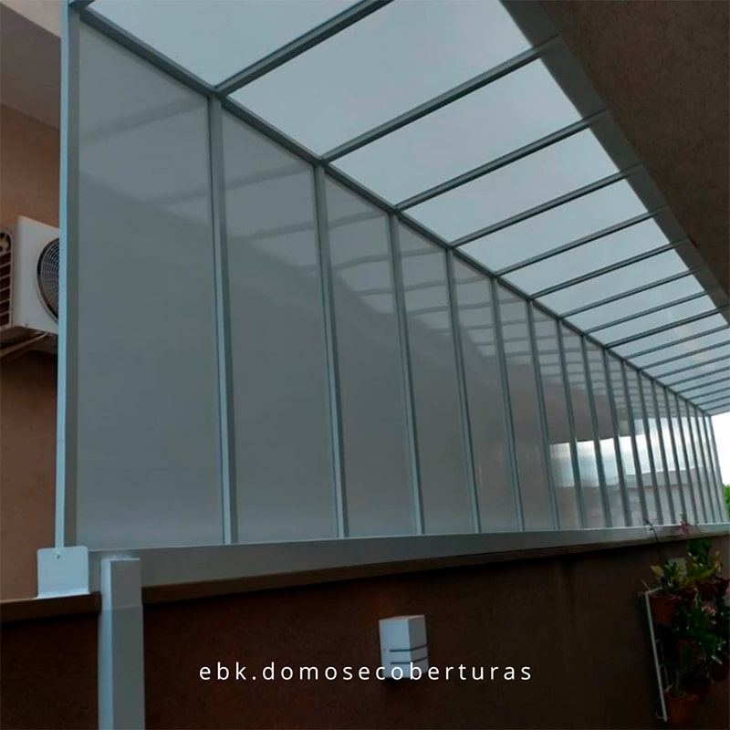 COBERTURA EM POLICARBONATO(1)-min