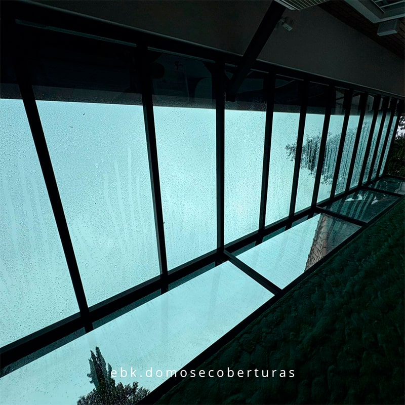 COBERTURA EM POLICARBONATO(4)-min